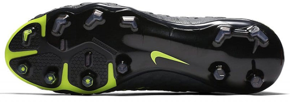 Nike Hypervenom Phantom 3 SE FG 'Grey' 882008-070 Details for Nike Hypervenom Phantom 3 SE FG 'Grey' 882008-070
