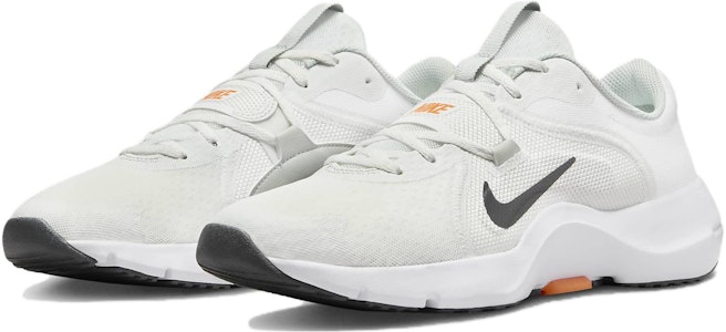 ナイキ インシーズンTR 13 ライトシルバー/アイアングレー DZ9360-006 Lookbook ナイキ インシーズンTR 13 ライトシルバー/アイアングレー DZ9360-006