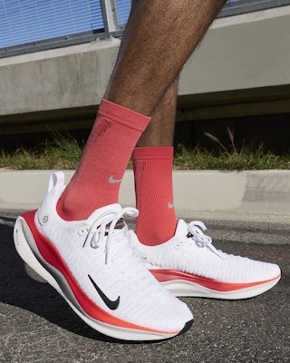 Nike Infinity Run 4 'Putih Platinum Tint' DR2665-104 Order Nike Infinity Run 4 'Putih Platinum Tint' DR2665-104