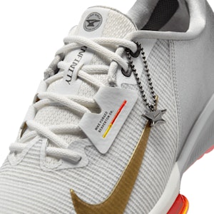 Nike Infinity Tour 2 Sepatu Golf Putih/Silver/Abu-Abu Besi/Hitam HV4159-100 2