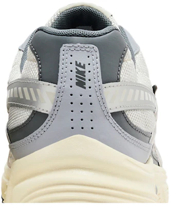 Nike Initiator ''Light Bone Metallic Zilver'' HQ1179-001 Cheap Nike Initiator ''Light Bone Metallic Zilver'' HQ1179-001