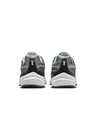 Sizing 나이키 이니시에이터 IB3083-001