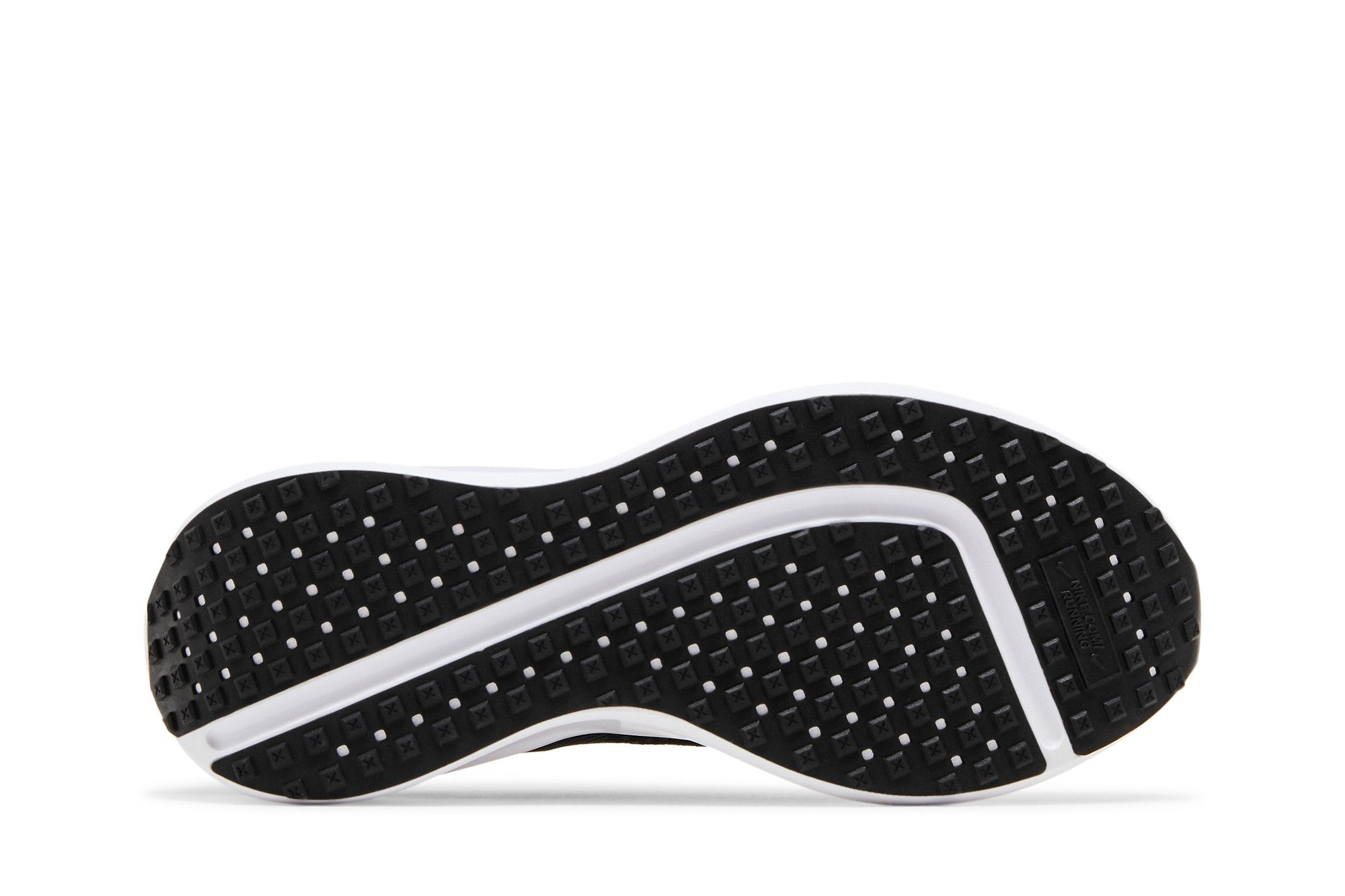 Shop Nike Interact Run 減震透氣 低筒 跑步鞋 男款 黑色