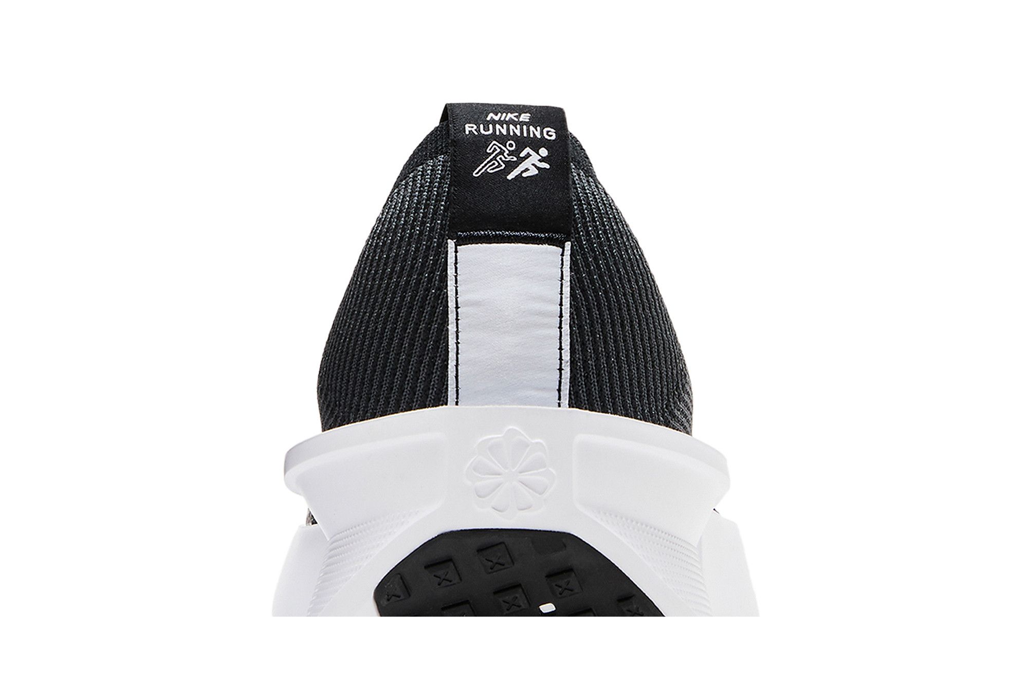 Sizing Nike Interact Run 減震透氣 低筒 跑步鞋 男款 黑色