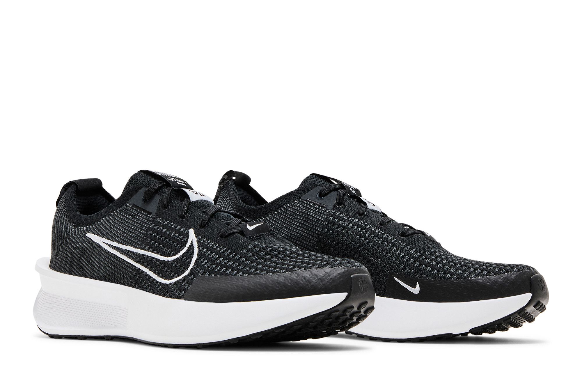 Cheap Nike Interact Run 減震透氣 低筒 跑步鞋 男款 黑色