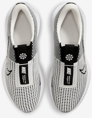 Nike Interact Lari Mudah Dipakai FV5590-002 Shop Nike Interact Lari Mudah Dipakai FV5590-002