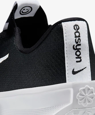 나이키 인터랙트 런 이지 온 스니커즈 FV5590-001 1