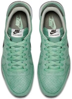 Nike Internationalist Kulit 'Hijau' 631755-301 Lookbook Nike Internationalist Kulit 'Hijau' 631755-301