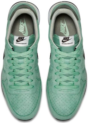 Nike Internationalist Kulit 'Hijau' 631755-301 Lookbook Nike Internationalist Kulit 'Hijau' 631755-301