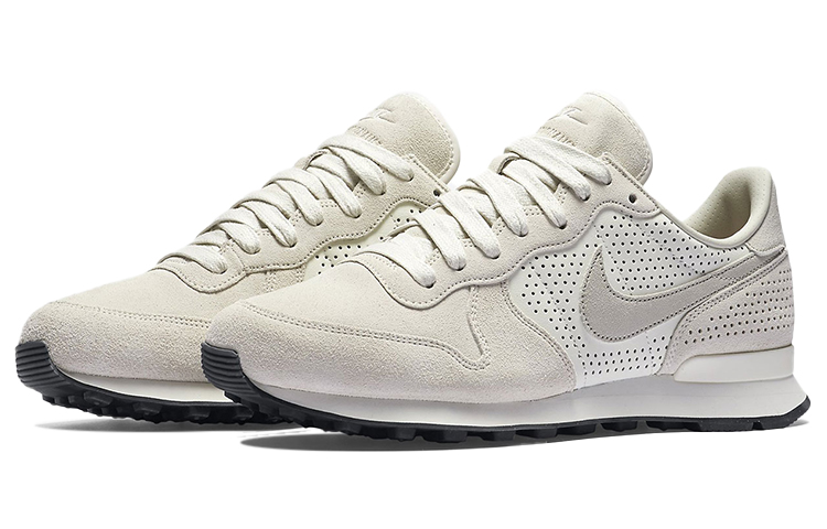 Lookbook Nike Internationalist LX ''Phantom Light Bone'' Dames/Heren Sneakers 827888-055