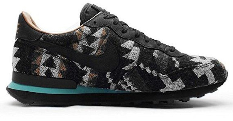 Nike Internationalist PND QS Pria/Wanita Sneakers 828042-004 Order Nike Internationalist PND QS Pria/Wanita Sneakers 828042-004