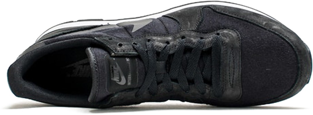 Nike Internationalist TP 'Hitam' 749655-001 Lookbook Nike Internationalist TP 'Hitam' 749655-001