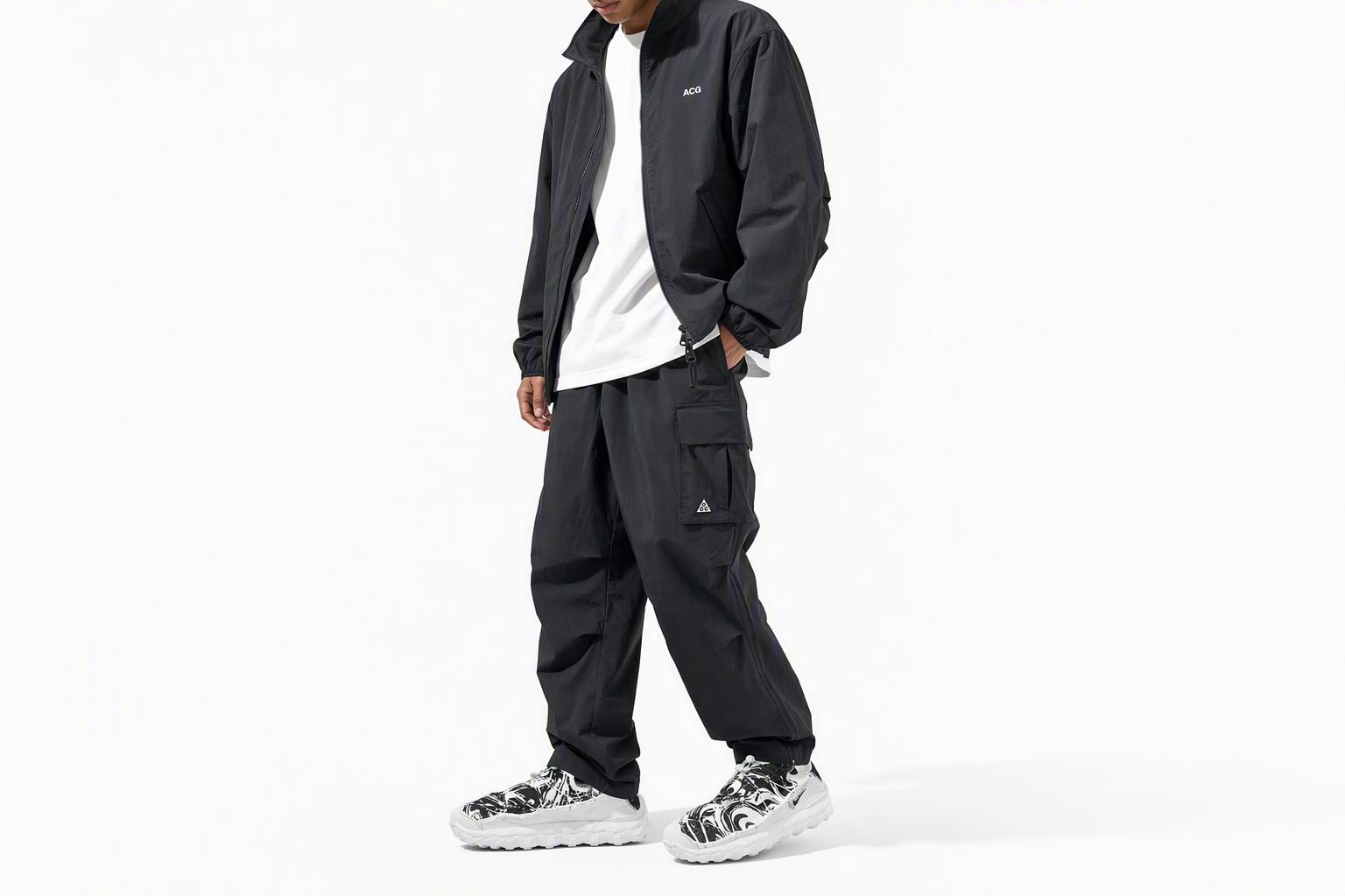 Order Nike ISPA Mindbody ''Zwart Wit'' DH7546-101