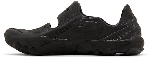 耐克ISPA Universal黑色款 DM0886-002 Lookbook 耐克ISPA Universal黑色款 DM0886-002