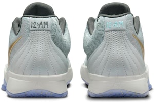 ナイキ JA 2 "クリスマス" FV6070-002 Purchase ナイキ JA 2 "クリスマス" FV6070-002