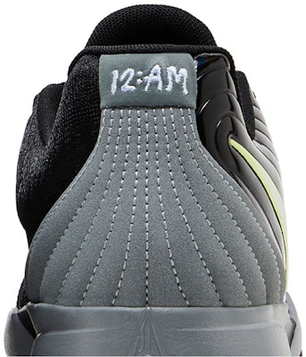 耐克 Ja 2 '基础' FD7328-001 Sizing 耐克 Ja 2 '基础' FD7328-001