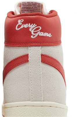 Nike Jordan Air Ship PE SP 'Every Game - Dune Red' Sepatu Basket DZ3497-106 Sizing Nike Jordan Air Ship PE SP 'Every Game - Dune Red' Sepatu Basket DZ3497-106