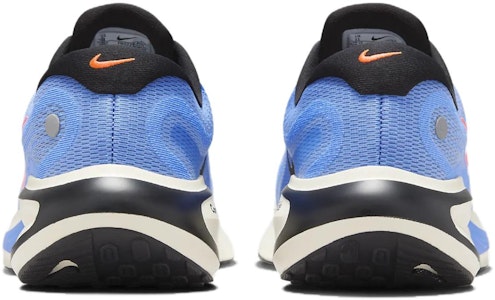 耐吉涼跑系列「天文藍超極限紅」FN0228-400 Shop 耐吉涼跑系列「天文藍超極限紅」FN0228-400