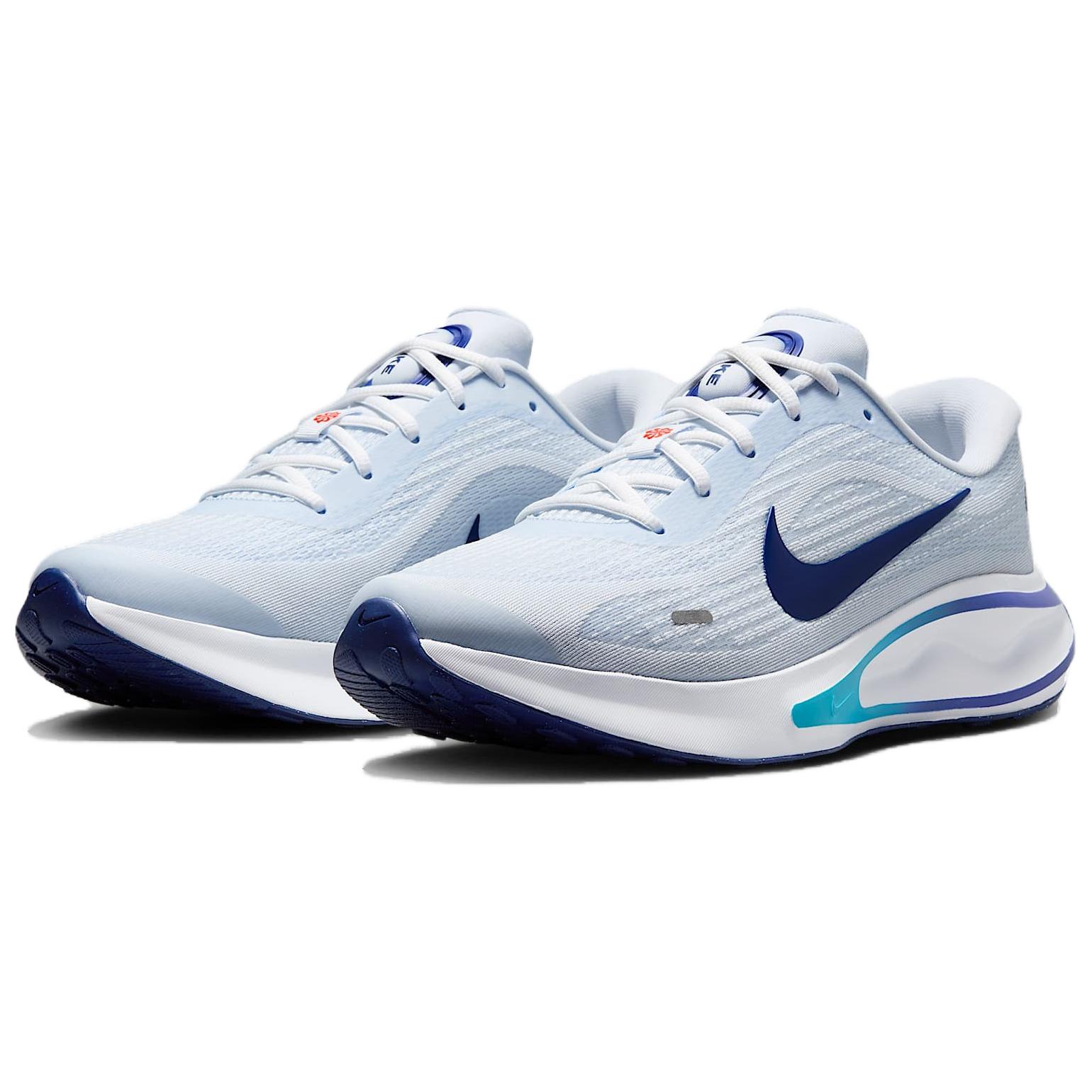 Shop Nike Journey Run 'Football Grey Aluminum' FN0228-005