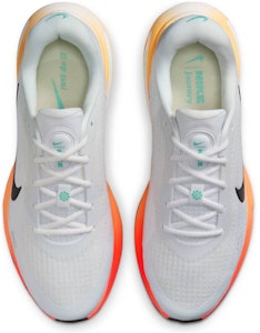 Nike Journey Run ''Putih Merah Terang Hitam'' IH7329-101 Shop Nike Journey Run ''Putih Merah Terang Hitam'' IH7329-101