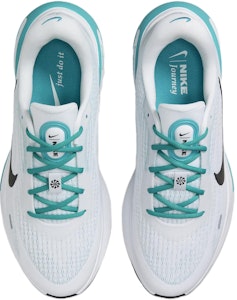 耐克Journey Run 白色绿松石铂金黑 FN0228-105 Shop 耐克Journey Run 白色绿松石铂金黑 FN0228-105