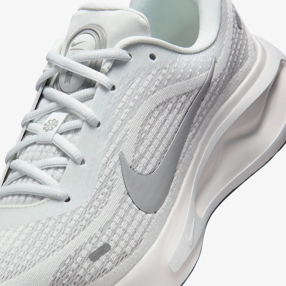 Sizing NIKE JOURNEY RUN Kasut Lari Lelaki FN0228107