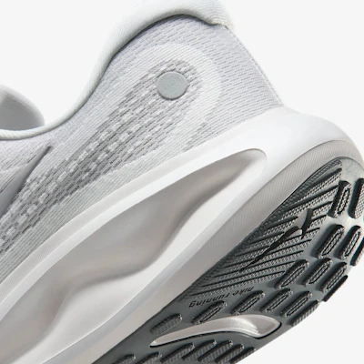 NIKE JOURNEY RUN Kasut Lari Lelaki FN0228107 Cheap NIKE JOURNEY RUN Kasut Lari Lelaki FN0228107