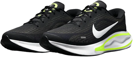 Shop Nike Journey Run Road Running 'Black Volt' FN0228-004