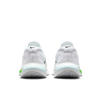 Sizing Nike Journey 跑鞋 白/綠擊/冰川藍/黑 FN0228-109