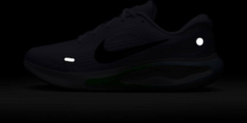 Nike Journey Run Sneakers White/Green Strikes/Glacier Blue/Black FN0228-109 1