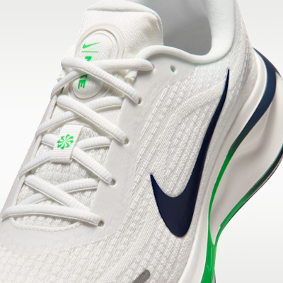 Sizing Nike Journey Run 白/綠火花/白/午夜海軍藍 FN0228-113