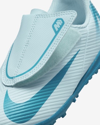 (Youth) Nike Junior Mercurial Vapor 16 Club 'Glacier Blue Blue' FQ8291-400 Sizing (Youth) Nike Junior Mercurial Vapor 16 Club 'Glacier Blue Blue' FQ8291-400