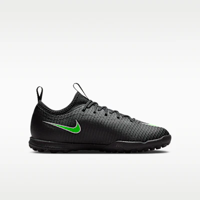 Nike Junior Mercurial Vapor 17 Academy Black/Black/Illusion Green IO0142-001 Lookbook Nike Junior Mercurial Vapor 17 Academy Black/Black/Illusion Green IO0142-001