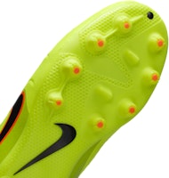 Nike Junior Tiempo Legend 10 Academy Bolt/Hitam DV4349-701 Sizing Nike Junior Tiempo Legend 10 Academy Bolt/Hitam DV4349-701