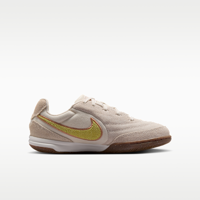 Lookbook Nike 小童 Tiempo Street Gato PRM 灰/月光灰/檸檬毒配色足球鞋 IV5706-100