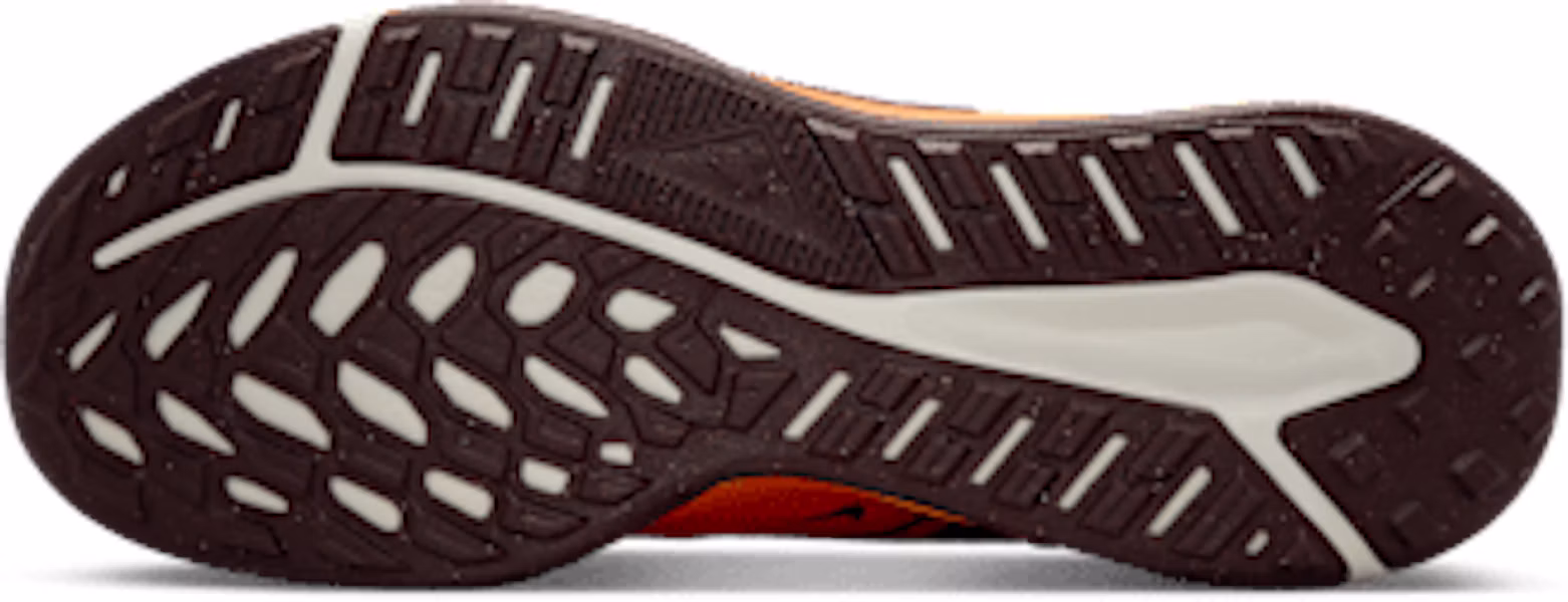Nike Juniper Trail 2 GORE-TEX Rojo Oscuro/Burgundy Crush/Blanco/Hiper Crimson HM9734-600 Lookbook Nike Juniper Trail 2 GORE-TEX Rojo Oscuro/Burgundy Crush/Blanco/Hiper Crimson HM9734-600