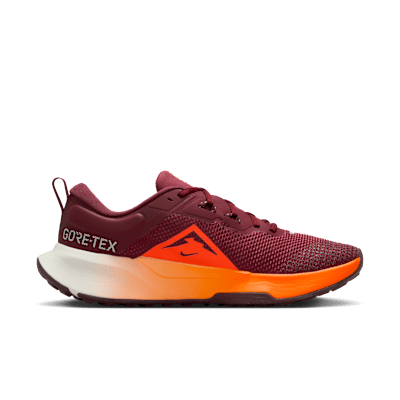 Shop Nike Juniper Trail 2 GORE-TEX Rojo Oscuro/Burgundy Crush/Blanco/Hiper Crimson HM9734-600