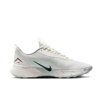 Shop Nike Juniper Trail 3 越野跑鞋 FQ0904-100