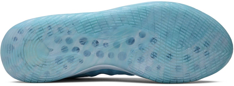 Nike KD 12 'Blue Gaze' Biru Gaze Sneaker AR4229-400 Shop Nike KD 12 'Blue Gaze' Biru Gaze Sneaker AR4229-400