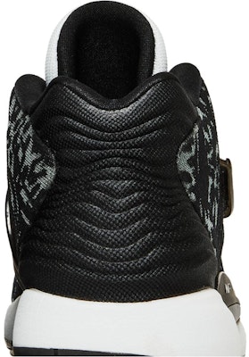 나이키 KD 14 TB '블랙 화이트' 농구화 DM5040-001 Sizing 나이키 KD 14 TB '블랙 화이트' 농구화 DM5040-001