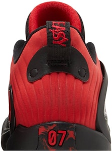 ナイキ KD15 EP "ブレッド" DM1054-003 Sizing ナイキ KD15 EP "ブレッド" DM1054-003