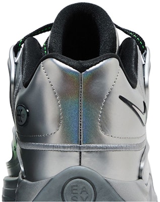Nike KD 18 'EYBL' 籃球鞋 IF2519-001 Sizing Nike KD 18 'EYBL' 籃球鞋 IF2519-001