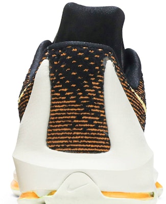 Nike KD 8 Naranja Vivo 749375-880 Sizing Nike KD 8 Naranja Vivo 749375-880
