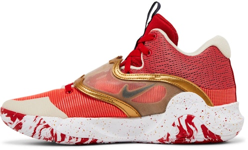 나이키 KD 트레이 5 X '유니버시티 레드 메탈릭 골드' DD9538-600 Lookbook 나이키 KD 트레이 5 X '유니버시티 레드 메탈릭 골드' DD9538-600
