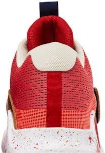 나이키 KD 트레이 5 X '유니버시티 레드 메탈릭 골드' DD9538-600 Sizing 나이키 KD 트레이 5 X '유니버시티 레드 메탈릭 골드' DD9538-600