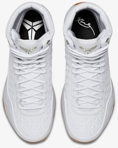 Nike Kobe 10 Elite Ext Putih Gum 822950-100 Lookbook Nike Kobe 10 Elite Ext Putih Gum 822950-100