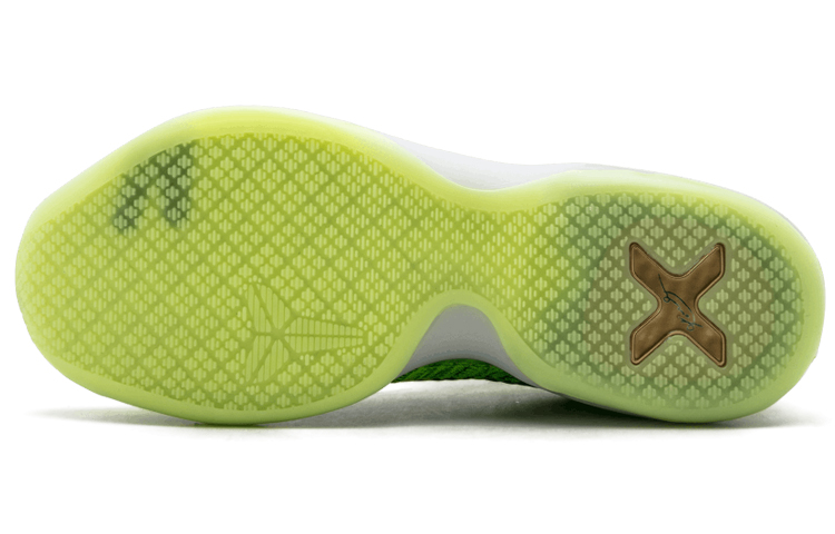 Shop ナイキ コービー10 エリート iD "グリンチ" 802817-901