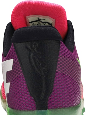 Nike Kobe 11 'Mambacurial' 836183-635 Sizing Nike Kobe 11 'Mambacurial' 836183-635