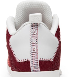 耐吉 科比11 精英低筒 4KB 紅馬 824463-606 Sizing 耐吉 科比11 精英低筒 4KB 紅馬 824463-606