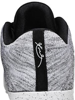 나이키 코비 11 엘리트 로우 오레오 822675-100 Sizing 나이키 코비 11 엘리트 로우 오레오 822675-100